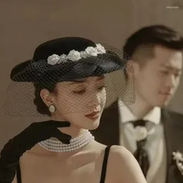 أغطية الرأس قبعات زفاف عتيقة للضيوف الشريط الأسود هيبورن على غرار الحفل قبعة الأنيقة إكسسوارات الزفاف.