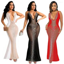 Sukienki swobodne seksowne głębokie przyjęcie na szyję długie sukienki Kobiety Rhinestone urodziny Bodycon Patchwork Mesh Patrz przez odzież klubową z bielizną