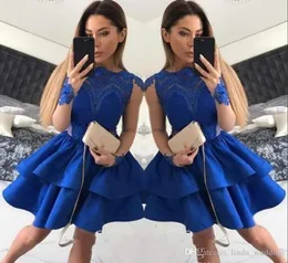 2019 Cheap Royal Royal Blue Cocktail Dress Sleeves Long Lace Aplique Mini Clube Semi Clube Vestido de Party Homecoming Plus Size Custom 8122886