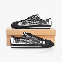 Männer Frauen DIY maßgeschneiderte Schuhe Low Top Canvas Skateboard Sneakers Triple Black Individualisierung UV-Druck Sport Sneakers xuebi 158-2