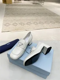 Дизайнерские роскошные женщины повседневная обувь шоколад монолит матовая кожаная туфли с оригинальной коробкой с оригинальной коробкой