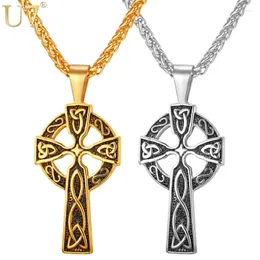 Collares colgantes U7 Collar de nudo irlandés Cross para hombres Triquetra de acero inoxidable Viking triple Horn de joyería Odin P754