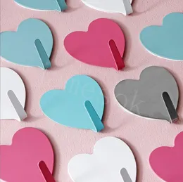 Cute Heart-shaped Creative Metal Strong Adhesive Paste Wall Bearing Kitchen Seamless Heart Hook de926