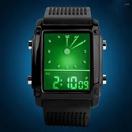 손목 시계 유니버설 커플 시계 방수 유맹 이중 LCD 크로노 그래프 디지털 손목 대형 다이얼