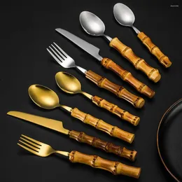 Yemek takımı setleri 4pcs ev mutfak yeniden kullanılabilir bambu sap paslanmaz çelik tatlı kaşık çatalları biftek bıçağı çatal bıçak
