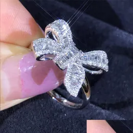 حلقات الكتلة Crystal Bowknot Ring Deisgn Knot Diamond Lainting Wedding for Women Fashion Jewelry Gift Drop Drop