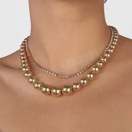 Collana girocollo esagerata con catena di perle grandi per le donne Gioielli alla moda con ciondolo a sfera gotica