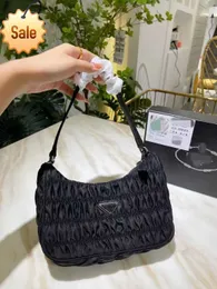 Luxury Designer Shoulder Bags 2023 New Brand Armpit Fold Waterproof Nylon Cloth Fashion New Crescent Handbag Factory Direct Sales