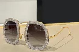 Черные серо -серого нерегулярных солнечных очков для женщин летние солнечные оттенки uv400 очки