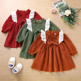 Abiti da ragazza Born Baby Abito in velluto a coste Manica lunga in cotone A-line con bowknot Infant Autumn Princess Abiti Abbigliamento per bambini