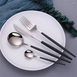 Servis uppsättningar Light Luxury Black Silver Fork Spoon Knife Rostfritt stål Tabeller Set Chopsticks Ice Teskoon
