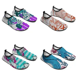 2023 أحذية مخصصة للرجال Water Water Shoes Dey Designer Multicolor White Black Gray Gray Treasable Fashion Model