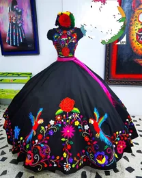 Черная вышивка Charro Emelcodery Quinceanera Promes Prom Sweet 16 мексиканские девушки без рукавов молнии vestidos de 15 anos