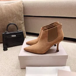 Designer Sexy Botas pontiagudas para mulheres, couro genuíno colocado nele muito confortável e quente com tamanho 35-39