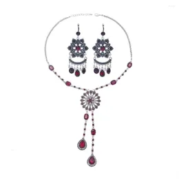 Brincos de decote Conjunto de colares de metal em cores prateados vintage para mulheres Bohemian Crystal Rhinestone Gypsy Tribal Gift