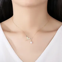 New Fashion Freshwater Pearl s925 Silver Bird Pendant Necklace Women Jewelry Law Palace Style 18k Gold Plated Exquisite Necklace Accessories Gift