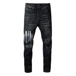 Jeans da uomo Streetwear Fashion Style Slim Fit Stampa dipinta Lettere Pantaloni Skinny Stretch Graffiti Jeans strappati con fori distrutti
