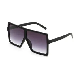 Millionaire Womans Solglas￶gon Luxury Fashion Mens Sun Glasses UV Protection Men Designer Eyeglass Gradient Metal g￥ngj￤rn ￖgonkvinnor Glitter2009 186