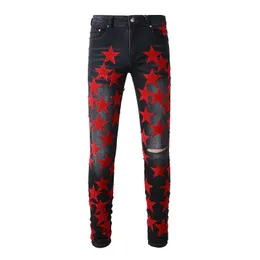 Novo chegada masculina preta fit streewear moda angustiada magra estrelas vermelhas estrelas de couro estrelas de retalhos jeans rasgados