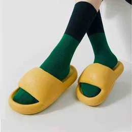 Fashion Soft Bread Slippers Women Eva Thick Bottom Cozy Home Antislip Summer New Sandals Couple Slides Casual Simple Woman Shoes J220716