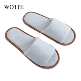 151020pairs أبيض يمكن التخلص من النعال Terry Fabric Hotel SPA SPA Home Floor Slippers for للجنسين ضيف أحذية داخلية j220716