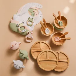 Cups Dishes Utensils 7Pcs Wooden Feeding Tableware Sets Kids Feeding Supplies Bamboo Dishes with Silicone Straw Cup Children Dinnerware Gift Set 221119