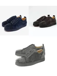 Luxurys Rivet Designer Men Women Shoes Casual Sholed Shoted Spikes Real Insider Sneakers Fashi