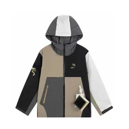 Куртки Arc Дизайнерская куртка Мужская вышивка букв с капюшоном Пуховик Пара Модная водонепроницаемая ветровка Плащ