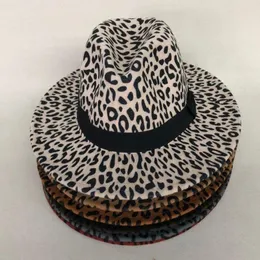 Beralar Sıradan Basit Unisex Düz Mütla Yün Kıta Caz Fedora Şapkası Erkek Kadın Leopar Tahıl Deri Band Dekor Trilby Panama Resmi