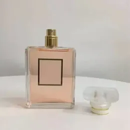 Kvinnor av hög kvalitet Spray 100 ml Eau de Parfum Intensiv långvarig doft Lady Charmig lukt Counter Edition snabb gratis leverans