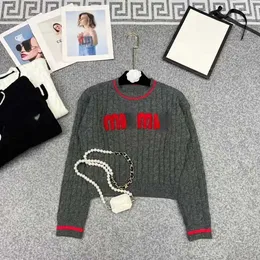 Zimowy sweter damski Miu designerska bluza wełniane swetry damska dzianina Letter Embroidery pulower krótka kurtka