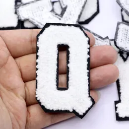 Pojęcia duże rozmiar 12 cm żelazko na łatach biała litera chenille haftowane łatki aplikacje DIY Szykowanie alfabetu do worków na odzież