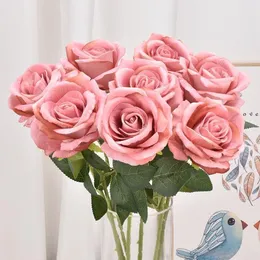 Flores de rosas artificiales realistas de franela para la boda de San Valentín Decretos para el jardín del hogar Decoraciones al por mayor EE