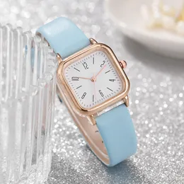 HBP Womens observa Design Dial quadrado Fashion Light Blue Leather Strap Casual Business Wristwatches Montres de Luxe