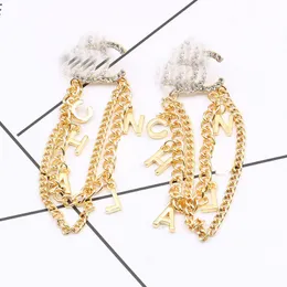 Designer di marca di lusso placcato in oro 18 carati Lettere Stud Dangle Hoop Geometric Famose donne Lungo Eardrop Crystal Strass Nappe Orecchino Wedding Party Jewerlry