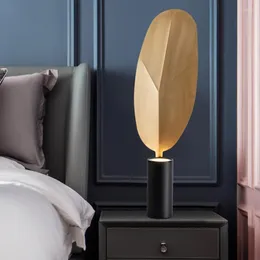 Lampy stołowe nordycka lampa LED ze stali nierdzewnej postmodernistyczna kształt liścia kreatywny sypialnia nocna czytanie lekkie salon badanie biurko
