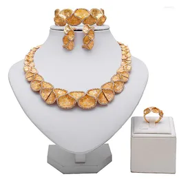 Collana di orecchini set 2022Ultima moda gioielli africani ciondolo rotondo color oro Dubai grande regalo di nozze per le donne