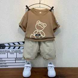 Abbigliamento per neonato estivo in cotone a maniche corte T-shirt con orso carino Pantaloncini Pantaloni Set Tute di moda Vestiti per ragazzi