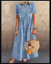 Nowe kobiety Summer Autumn Denim Długie sukienki Retro Buttons Pockets Dżinsy Maxi Dress Ladies Casual Pluz Rozmiar dla dziewcząt