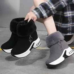 أحذية الفراء للنساء الرياضة الشتوية الرياضية غير الرسمية أحذية القطن الثلجي المنحدر الكعب zip plus velvet High Heels Botas de Invierno