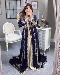 Elegant Navy Blue Moroccan Kaftan Evening Dresses Gold Appliques Beaded Long Sleeves Arabic Dubai Formal Occasion Gowns Split Front Muslim Prom Wear Abaya 2023