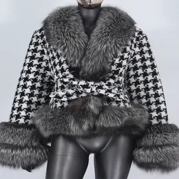 Womens Fur Faux Cxfs حقيقية معطف الشتاء سترة النساء أحزمة طوق طبيعية السميكة الدفء الفاخرة منقوشة الملابس الخارجية أزياء الشارع 221122