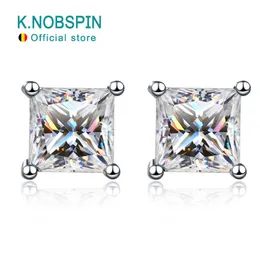 Stud Knobspin D Color Princess Cut Cut Kolczyka S925 Sterling Sliver Pleted z 18 -karatowymi białymi złotymi kolczykami dla kobiet drobna biżuteria 221119