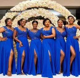 Kraliyet Mavi Dantel Bridemaid Elbiseler Uzun 2021 Yeni Şifon Boyun Boyun Aplike Balo Partisi Elbise Kolsuz Düğün Konuk Dress6228023