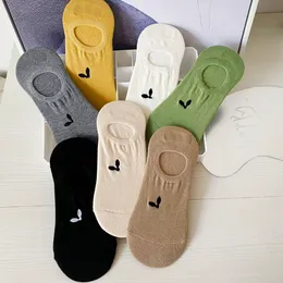 5 par Nya sommarkvinnors strumpor korsar båtstrumpor ins trendiga personlighet Cruciate Flower Brodery Anti-Slip Invisible Socks