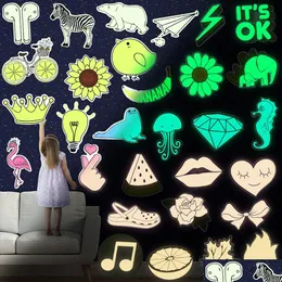 Wall Stickers 30Pcs Glow In The Dark Stickers For Kids Room Decoration Party Gift Diy Laptop Waterbottle Lage Scrapbook Decals Drop Dhrhv