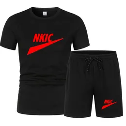 2 個セット男性トラックスーツジムフィットネストレーニングスポーツスーツ速乾性 Tシャツショーツランニングエクササイズワークアウトセットスポーツウェア