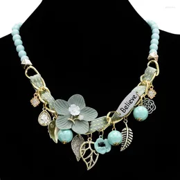 Choker Bohemian Bead Chain Mulriple Flower Acrylic Statement Necklace Ethnic Crystal Leaf Bib Pendant Fashion for Women Gifts