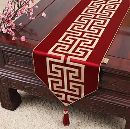 最新のJacquard Geometry Silk Satin Table Runner Luxury Wedding Diendern Party Decoration Rectangle Table Cloth Chinese Table Mat 20