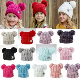 UPS Kid Knit Crochet Beanies Hat Girls Soft Double Balls Winter Warm Hat 13 Colors Outdoor Baby Pompom Ski Caps Xcawefy3537 DHL F1125